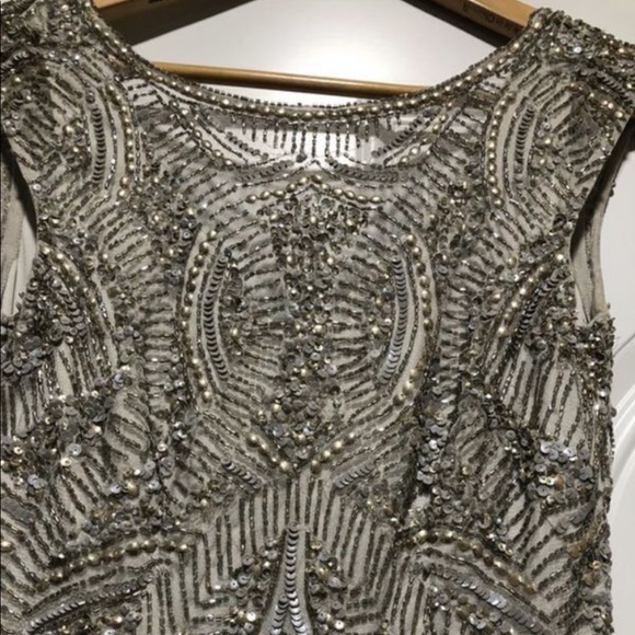 Perfection in the detail dress - Picture 2 of 4